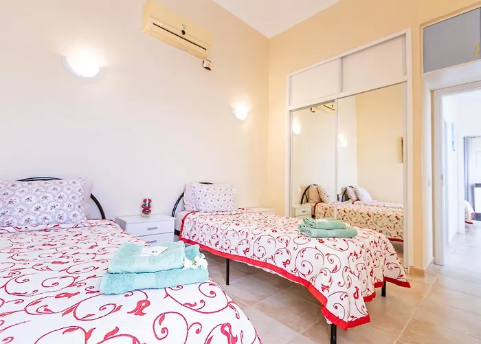 ヴィラ Cozy In Madronal De Fanabe With Large Private Pool