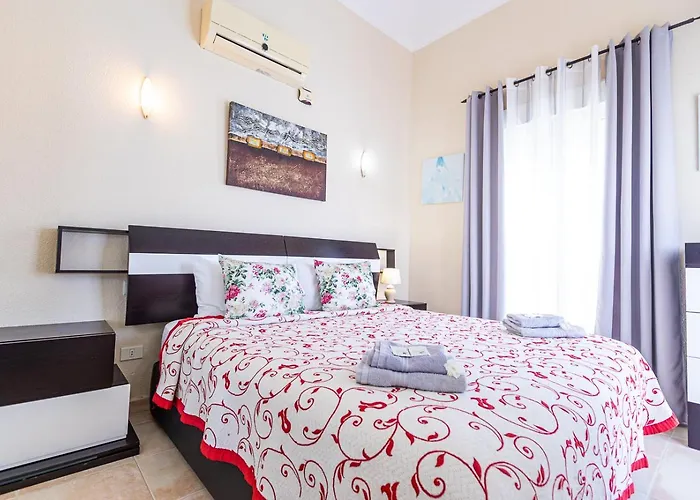 ヴィラ Cozy In Madronal De Fanabe With Large Private Pool *