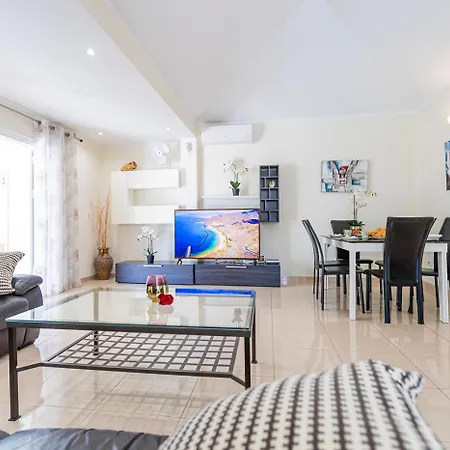Cozy In Madronal De Fanabe With Large Private Pool Вилла *
