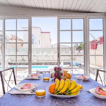 Cozy In Madroñal De Fañabe With Large Private Pool * Costa Adeje (Tenerife)