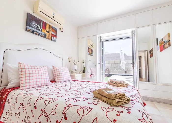 Vila Cozy In Madronal De Fanabe With Large Private Pool Costa Adeje (Tenerife)