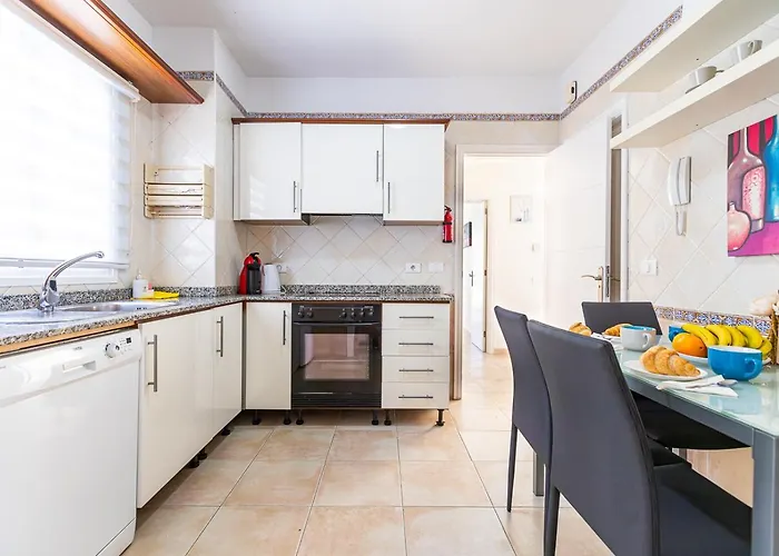 Cozy In Madronal De Fanabe With Large Private Pool Vila *