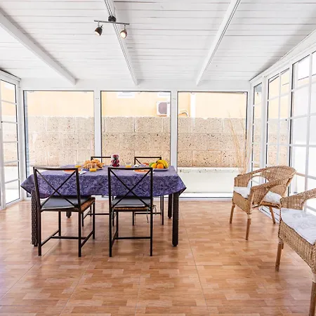 Вилла Cozy In Madronal De Fanabe With Large Private Pool *